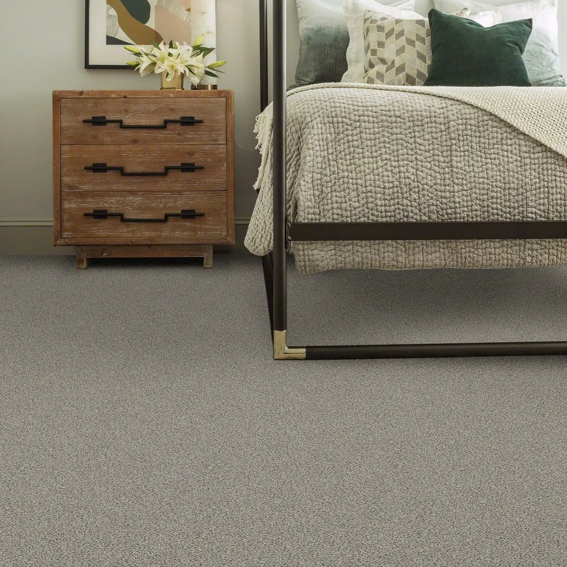 Bedroom flooring | Rigdon Floor Coverings Inc